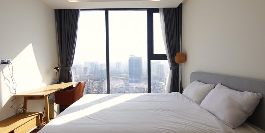 Two-Bedroom Apartment on High-Floor Vinhomes Metropolis