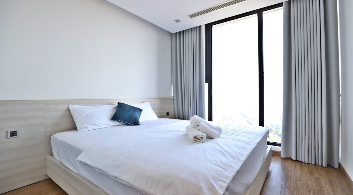 bedroom 2 (1)